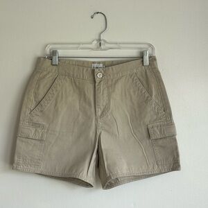 90s Khaki Cargo Shorts Size 6 Vintage Y2K Cotton Granola Girl Grunge High Waist